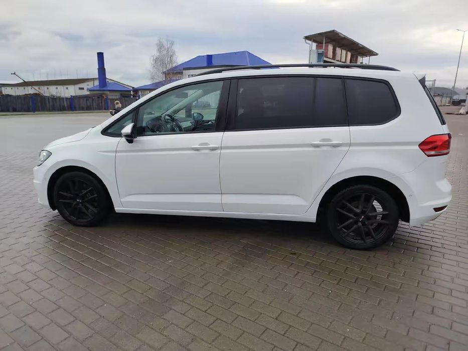 Фольцваген Тоуран 2019 рік