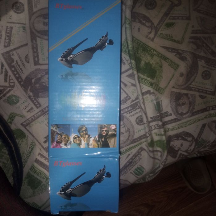 Продам окуляри з блютузом