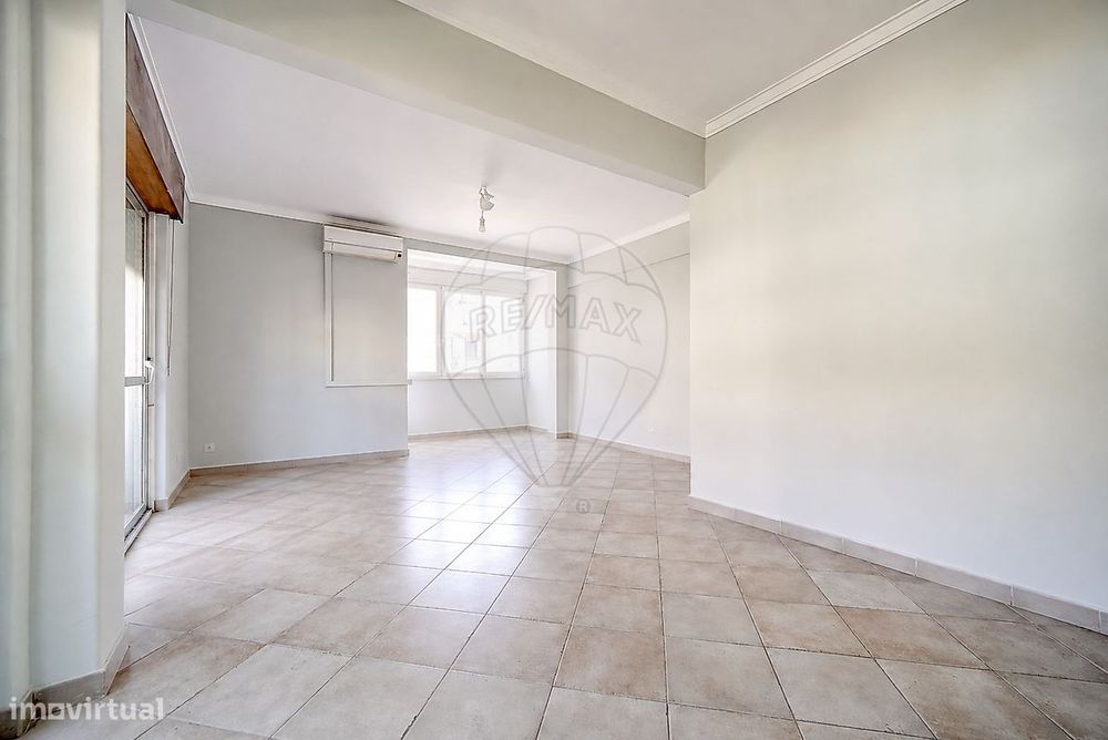 Apartamento T4 para venda
