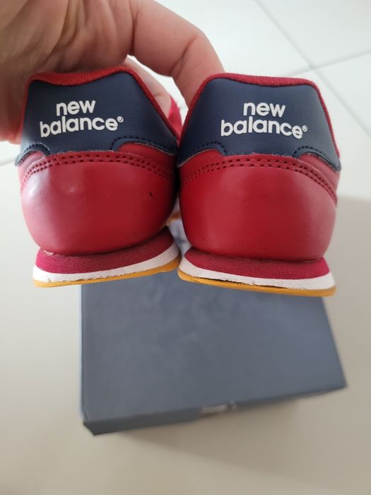 Adidasy new balance 32,5 czerwone