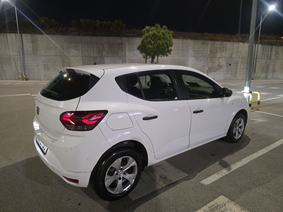 Sandero GPL de origem carro com revisões a tempos e horas