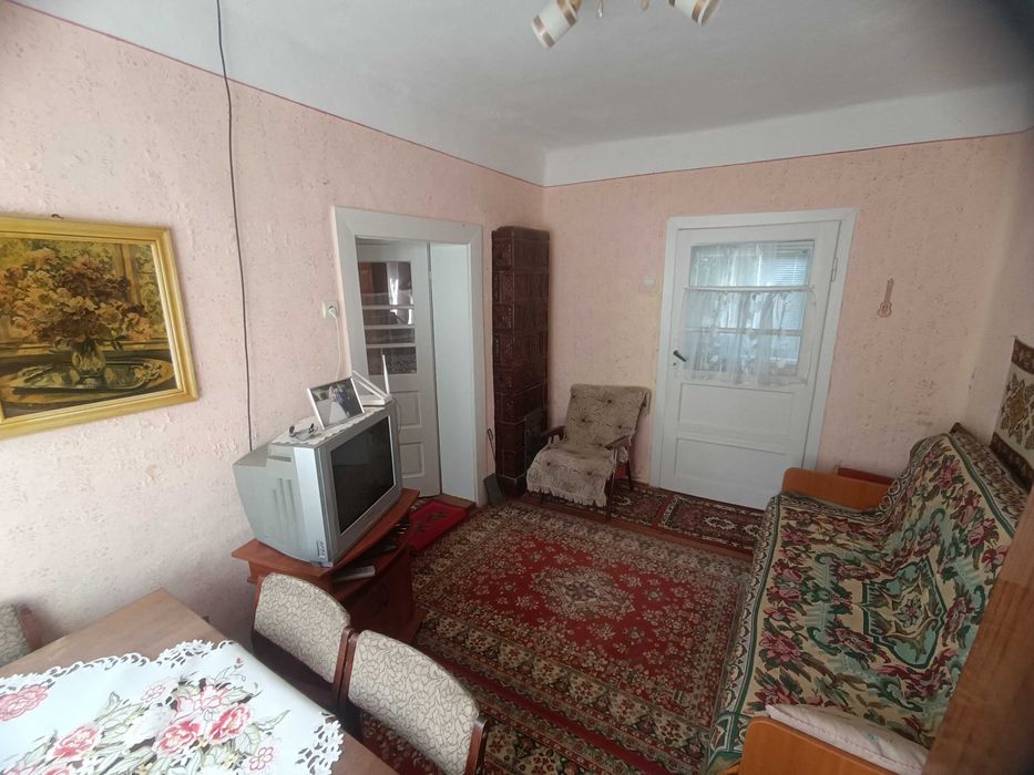 КОМПАКТНИЙ, НЕВЕЛИКИЙ 2-х кімнатний будинок 59 кв.м., житловий стан!