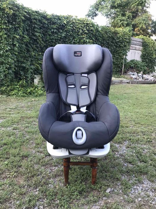 Автокрісло Britax Romer 9-18 кг