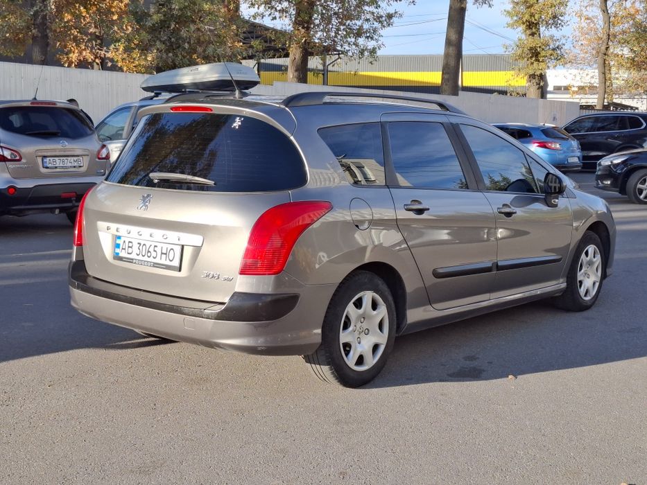 Peugeot 308  по низу ринка