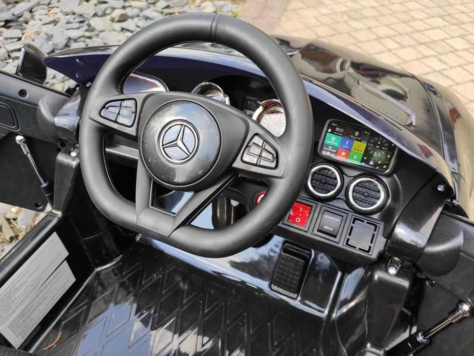 BAWIBUS.PL Auto samochód na akumulator MERCEDES GTR pojazd dla dzieci