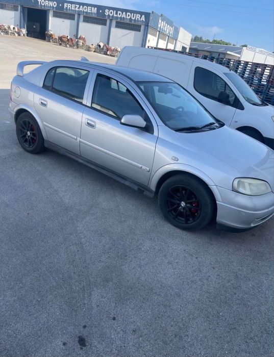 Opel astra turbo diesel 1.7 2002 ( negociável) Leia a descrição