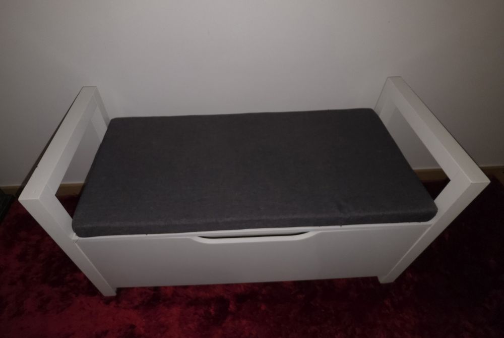 Banco com arrumação