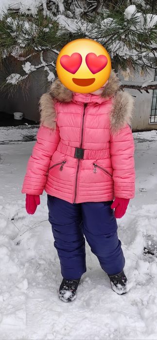 Зимний комбинезон для девочки