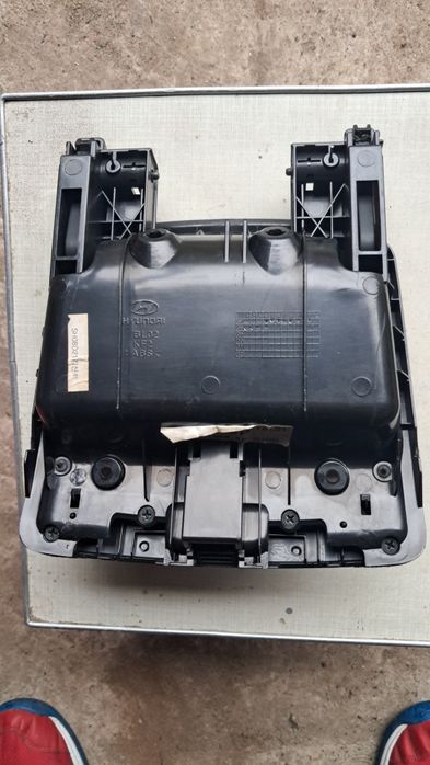 Hyundai і30 бардачок