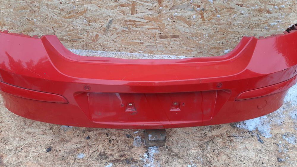 Opel Astra H zderzak tylny tył PDC hatchback CZERWONY 3 i 5 drzwi