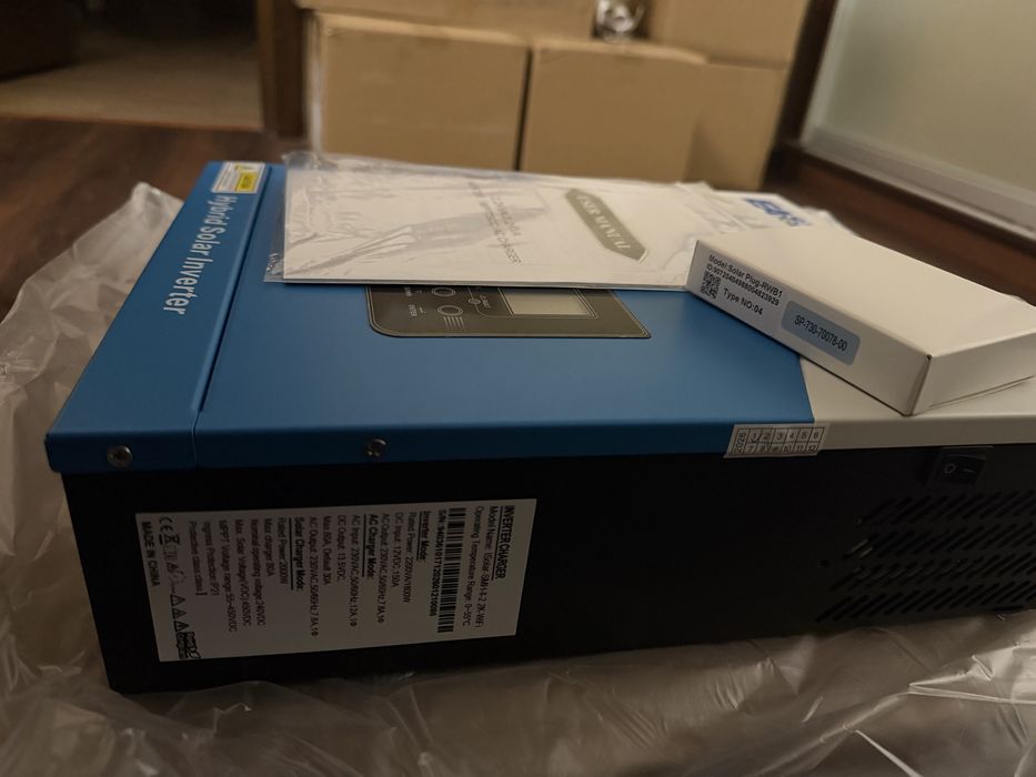 Продам новий гібридний інвертор Easun Power SMH-II-2.2K Wifi