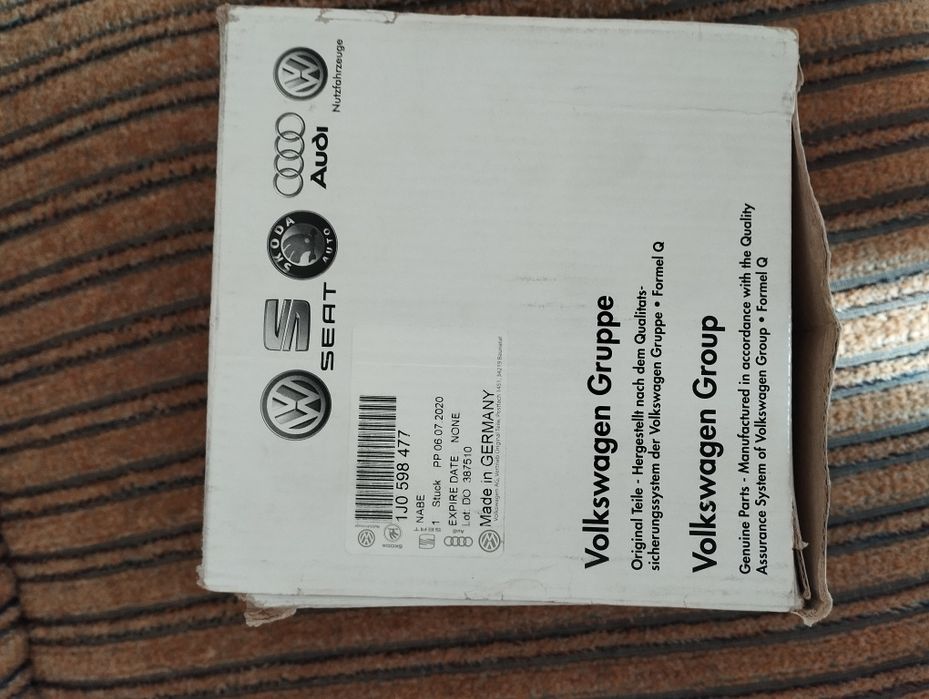 Підшипник маточини задньої vw Golf 4, Bora 98-05, Oktavia 97-10