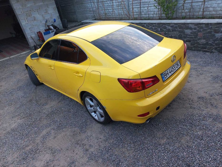 Lexus is250 4x4 avtomat