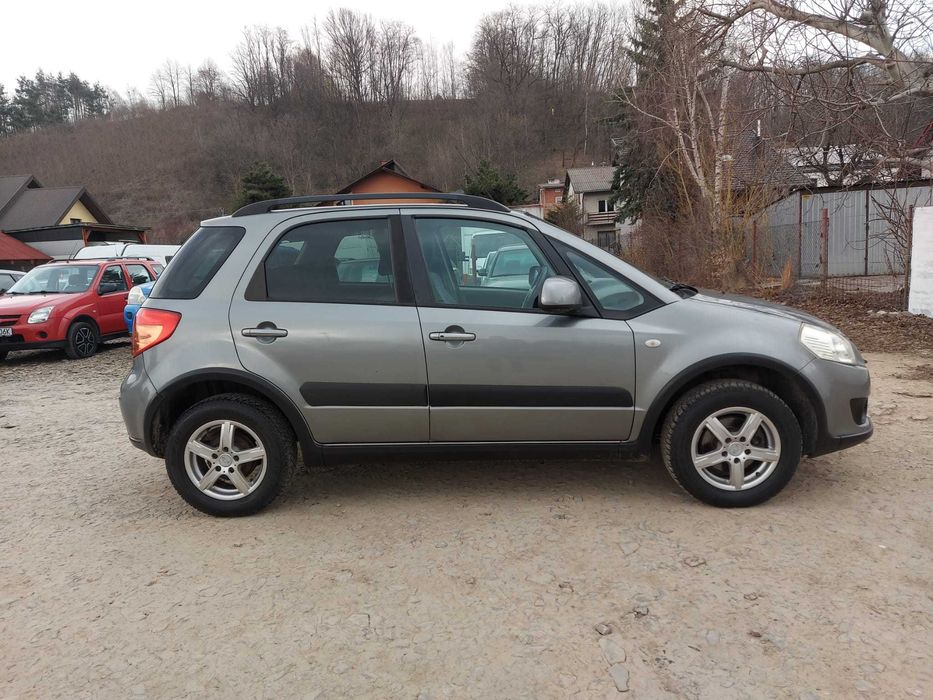 Suzuki SX4 2006r.4x4.1,6benzyna.107KM.142tys.Klimatronik.KsiążkaSerwis