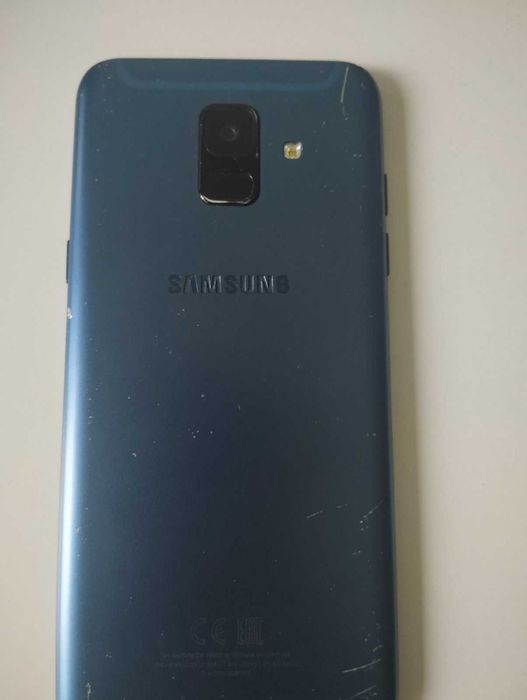 Продам телефон Samsung