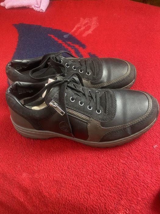 Чоловічі туфлі на шнурівці Rieker моделі 03322