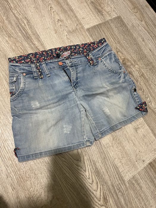 Штани, джинсові спідниці, шорти