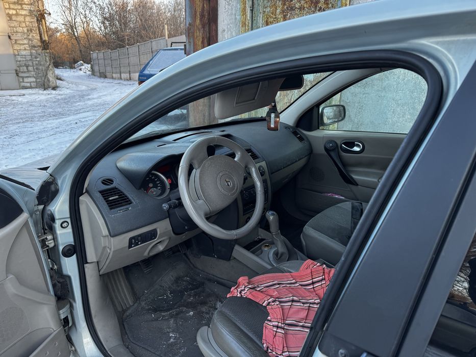 Renault megane 2 1.6 бенз