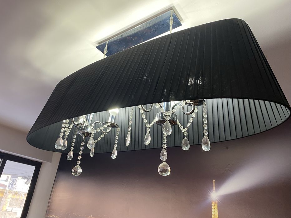 Candeeiro com candelabros