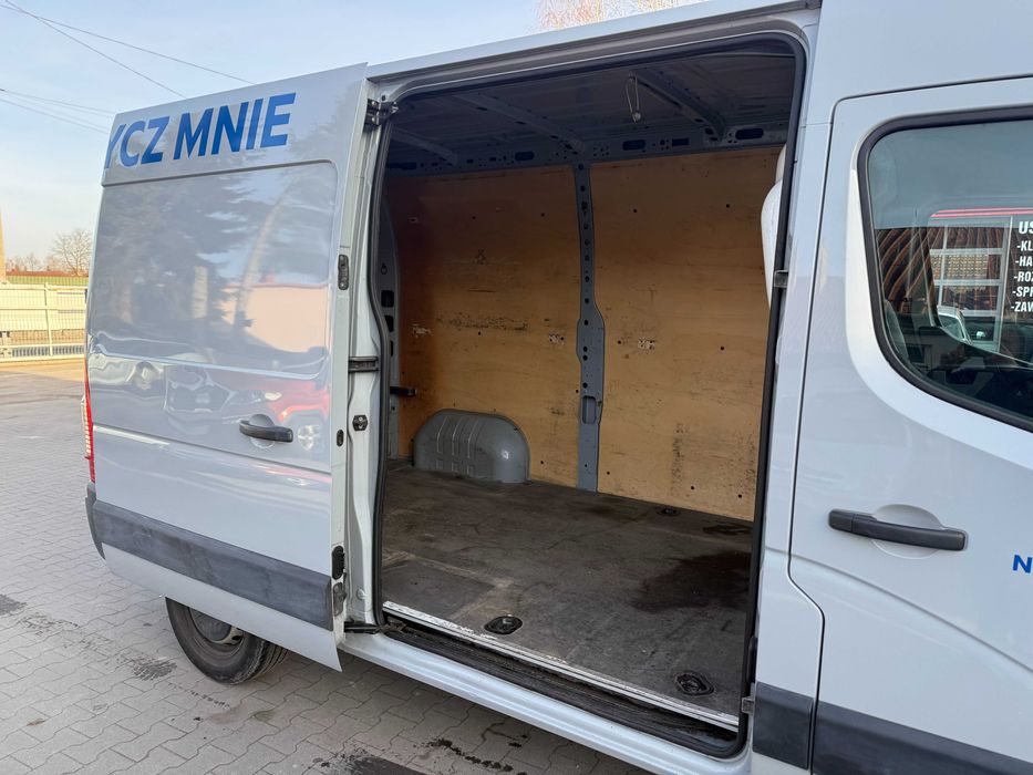 Wypożycz bus dostawczy