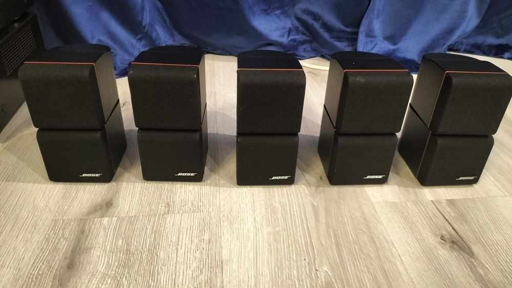 Kolumny Bose Cube