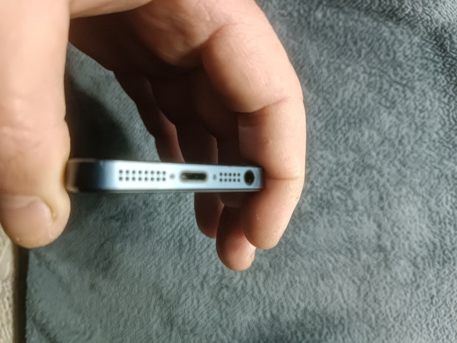 Продам iphone 5 32 gb