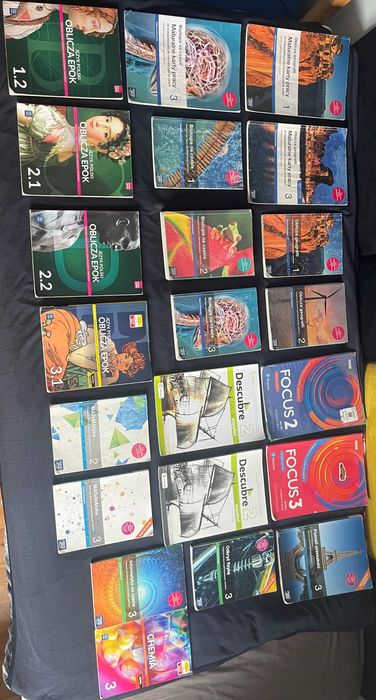 Książki 1-3 klasa liceum na sprzedaż !