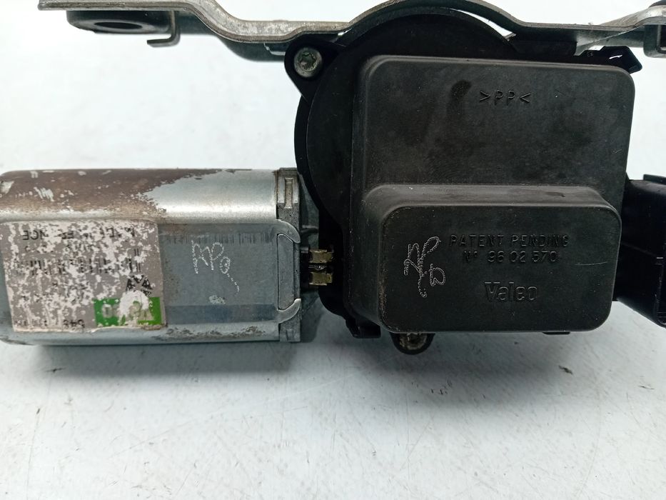 Motor limpa vidros trás JEEP Cherokee (KJ)