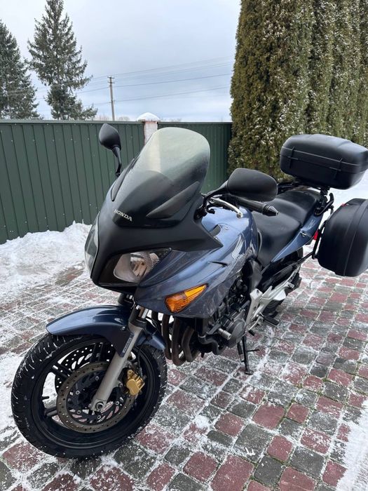 Мотоцикл Honda CBF 600