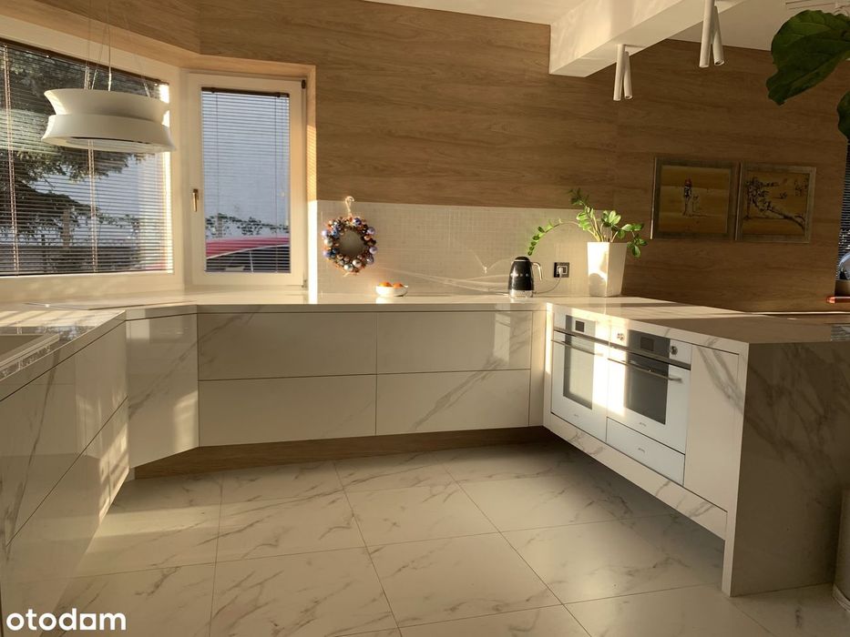 Bezpośrednio _Dom Wolnostojący _260M2 - Aktar