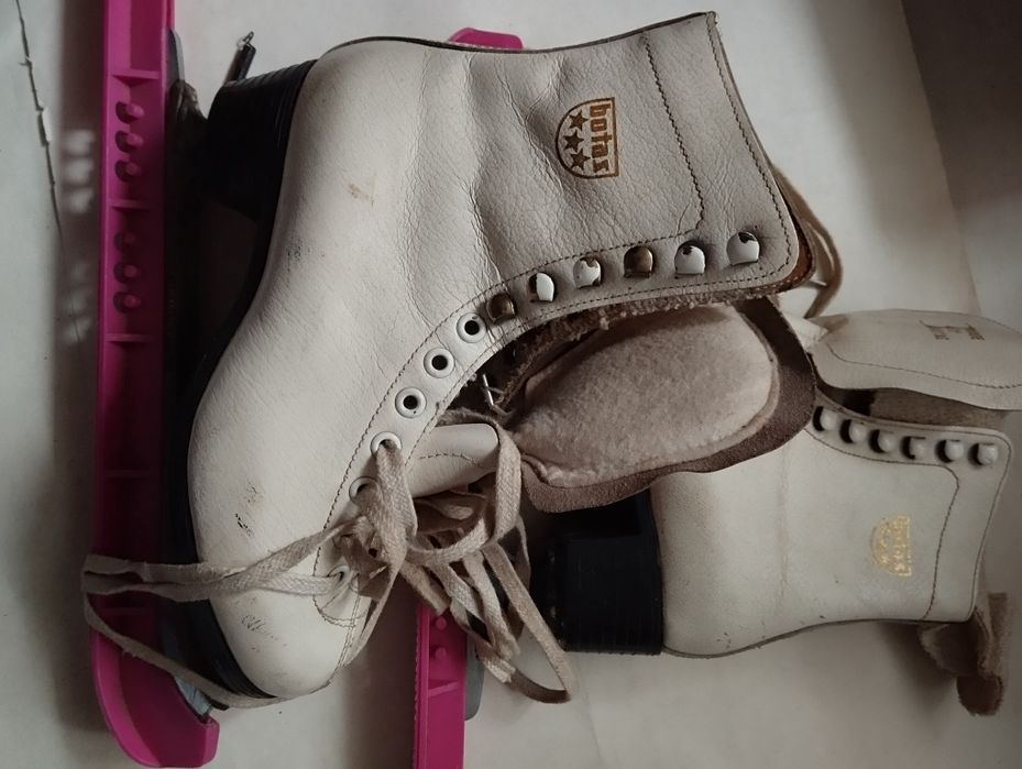 Коньки  Made by Botaz