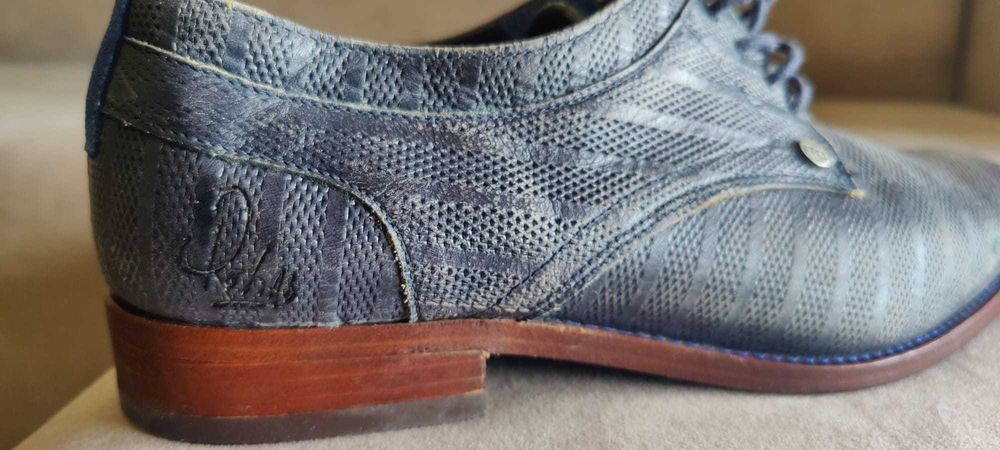 Sapatos Rehab tam. 43 em excelente estado, praticamente novos