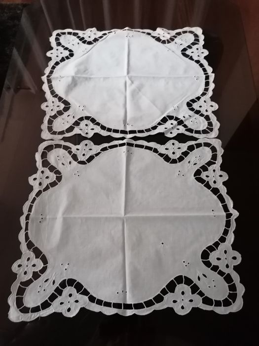 Conjunto de 3 panos de quarto, bordados, linho  desde