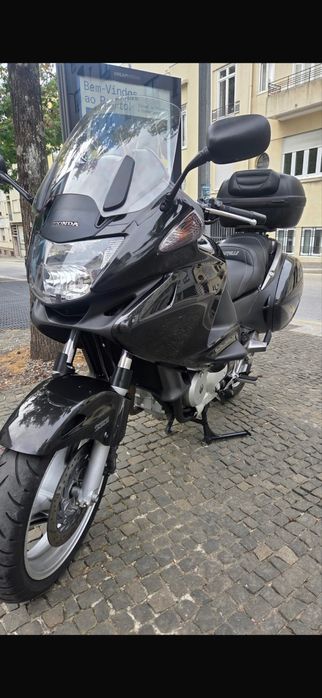 Honda deauville 700 va