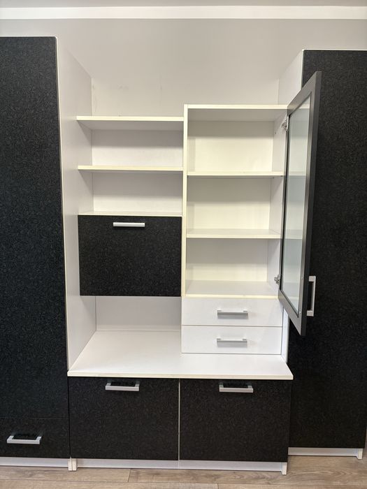 Sprzedam komplet mebli