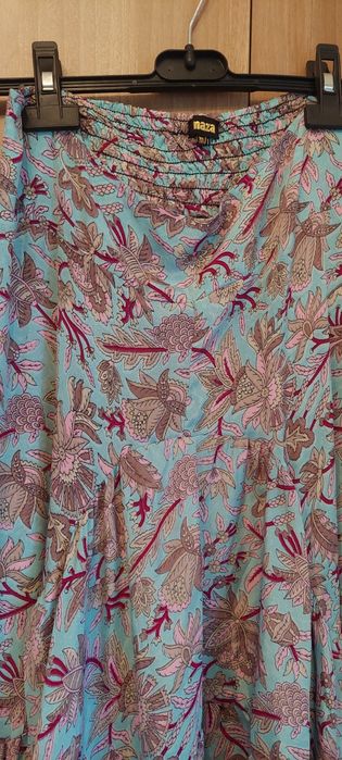 Saia comprida tamanho M/L