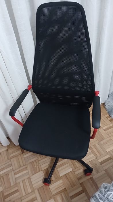 Cadeira de Gaming / Escritório Preta