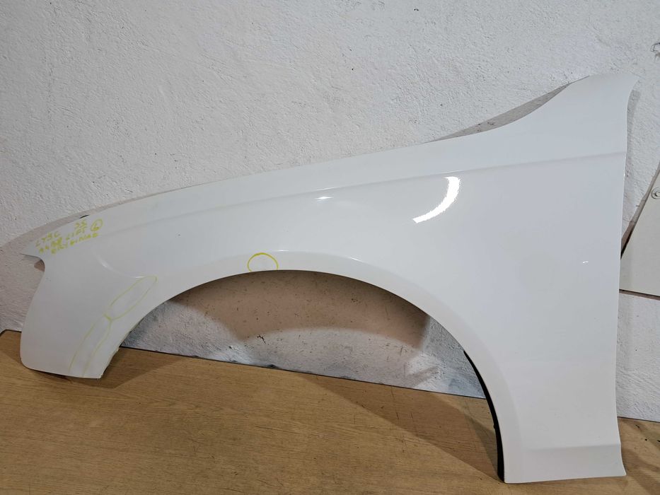 AUDI A4 B8 Lift błotnik lewy przedni przód LY9C oryginał