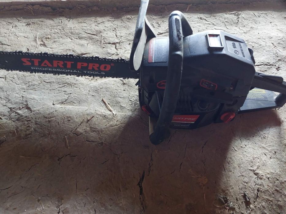 Продам бензопилу