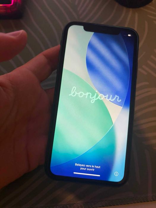 Iphone 11 - 64GB