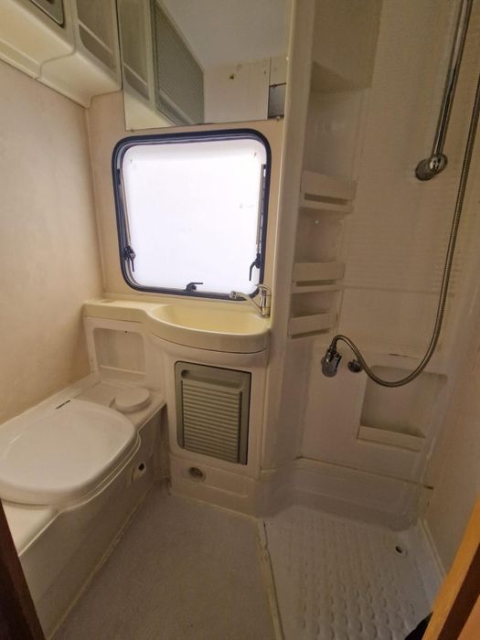 Autocaravana Ford Riviera impecável