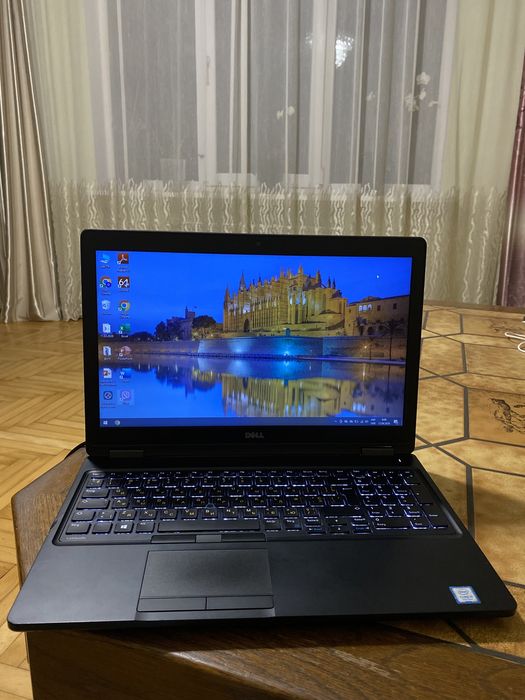 Продам ноутбук Dell Latitude 5580 | 15 | 8GB RAM | 256GB SSD