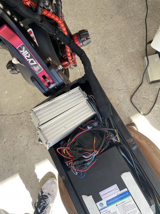 Trotinete Halo Knight T104