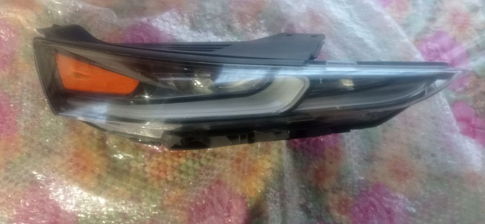 Фара ДХО Хюндай Санта Фе 4 покоління 18-20 років