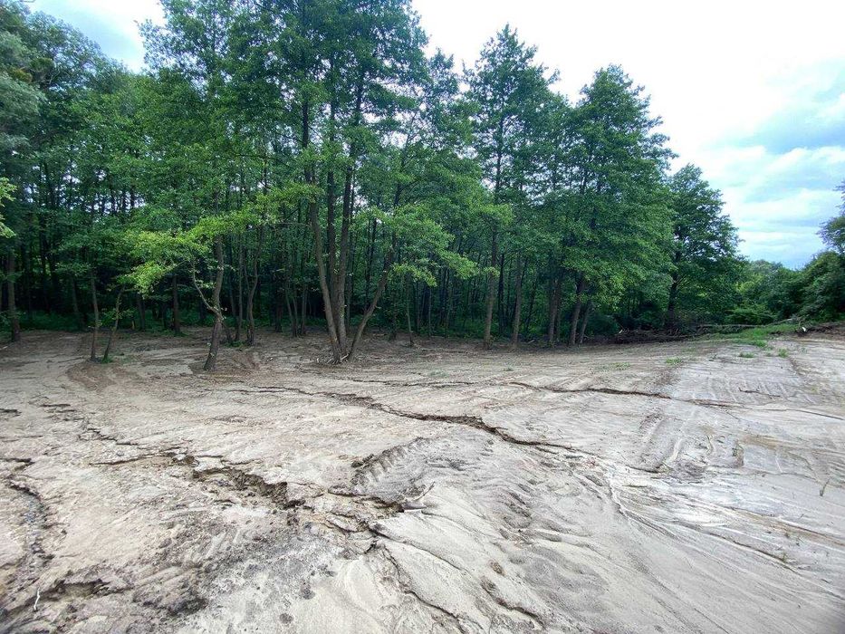 Продаж земельної ділянки в живописному місці в с. Рославичі! 24 сотки