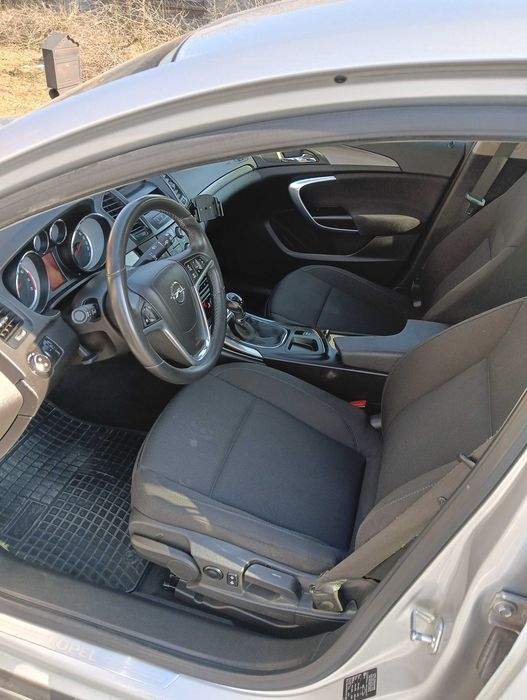 Opel Insignia 2.0 turbo Benzyna