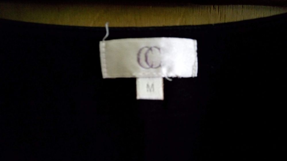 Czarna bluzeczka z ozdobnym przodem, roz.M