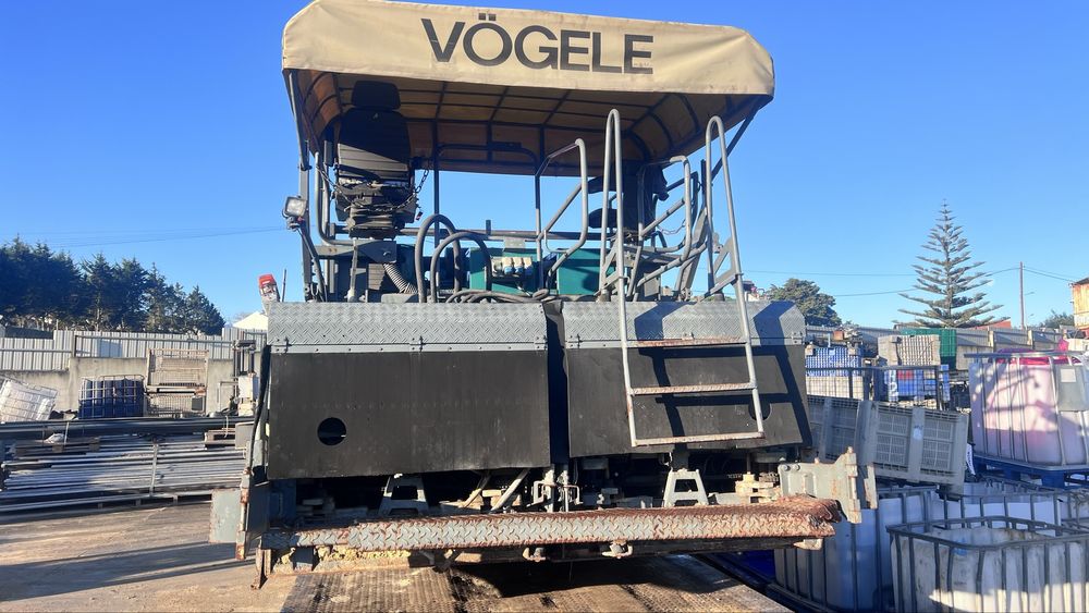 Pavimentadora espalhadora VOGELE