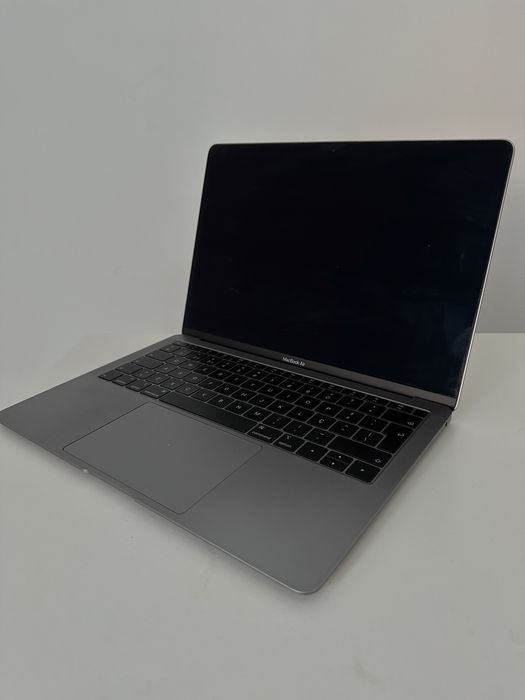 MacBook Air 13,3 Polegadas - Cinzento Sideral
