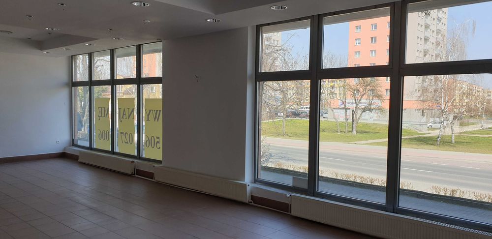 Lokal przy głównej ulicy - 150m.kw.